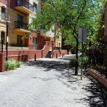 City Escape 3 Bedroom East End Of Аделаида Экстерьер фото